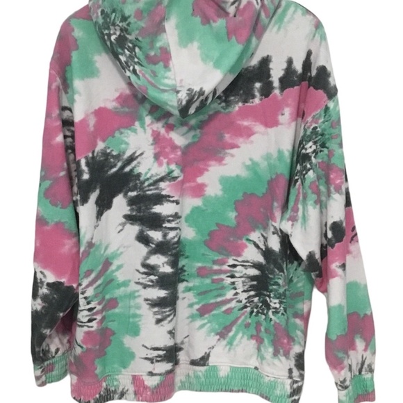 Looney Tunes Aeropostale Sweatshirt women’s size medium, with hood - Picture 2 of 5